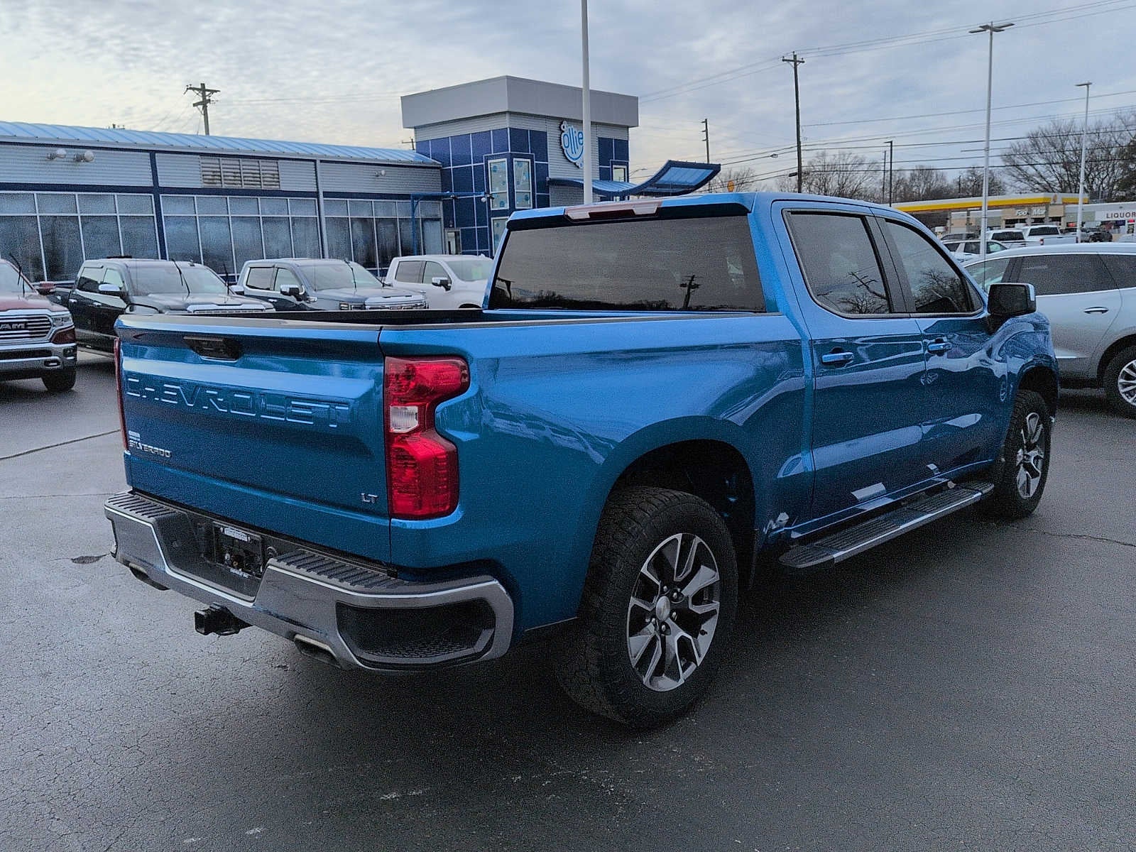 2023 Chevrolet Silverado 1500 LT
