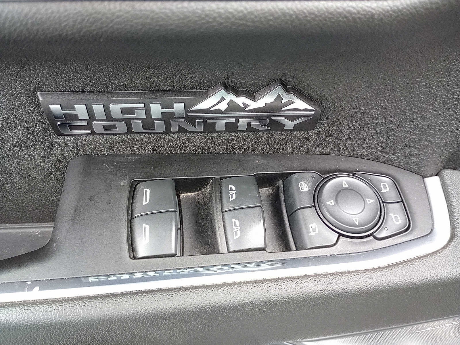 2022 Chevrolet Silverado 1500 High Country