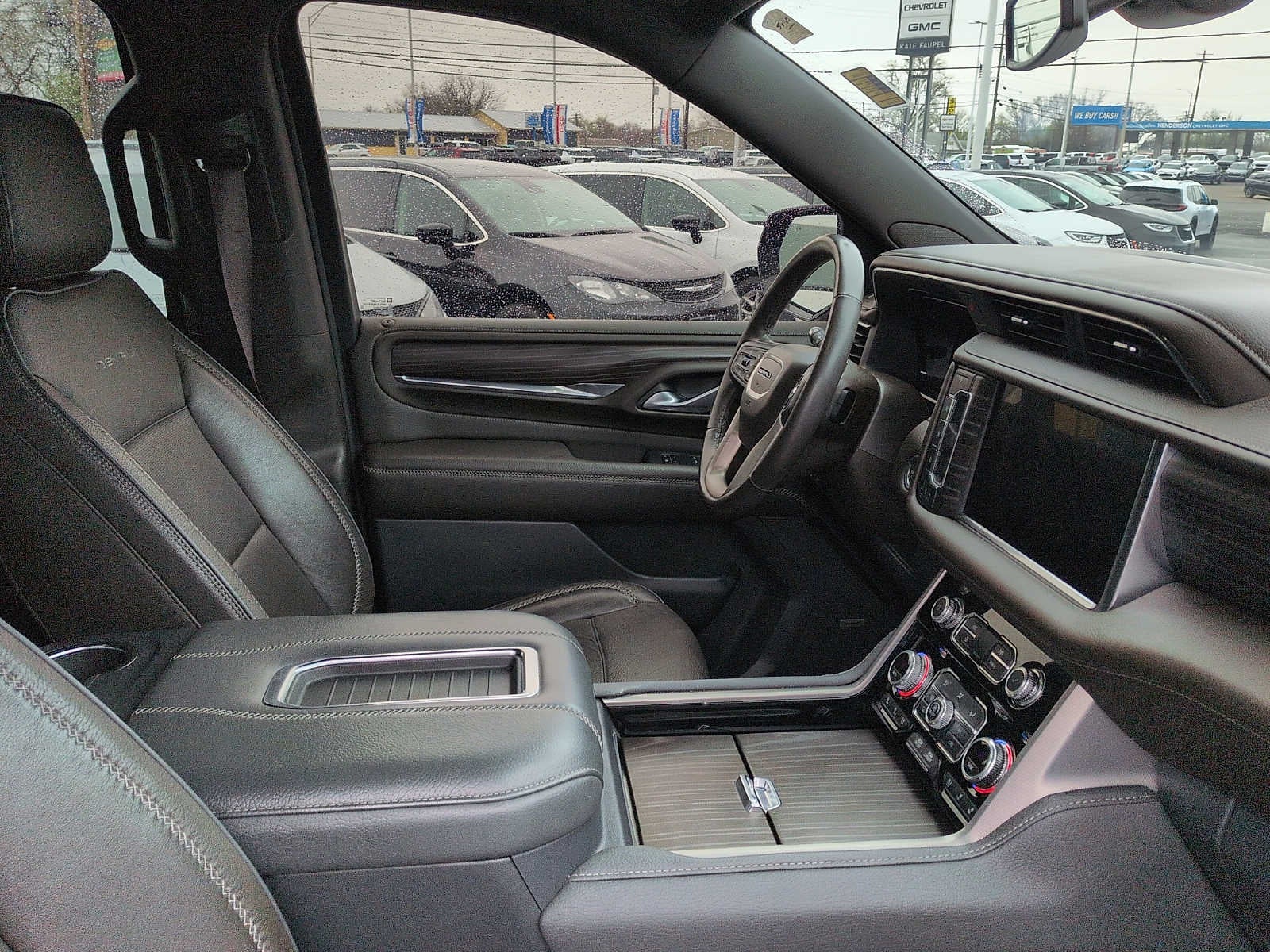 2022 GMC Yukon XL Denali