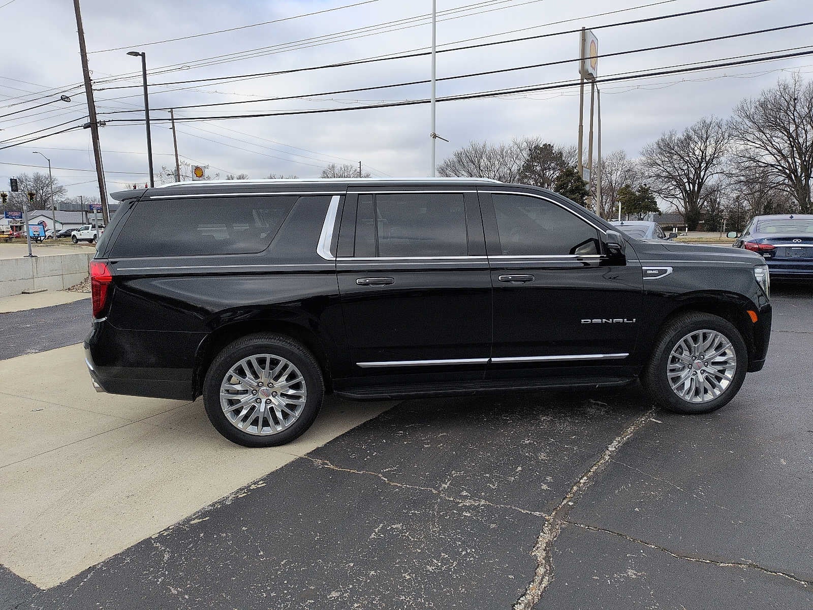 2024 GMC Yukon XL Denali