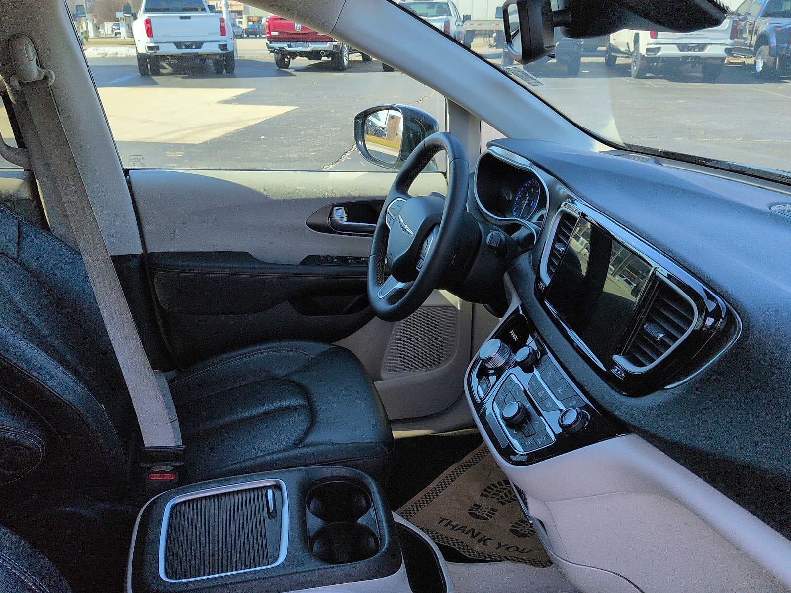 2024 Chrysler Pacifica Touring L