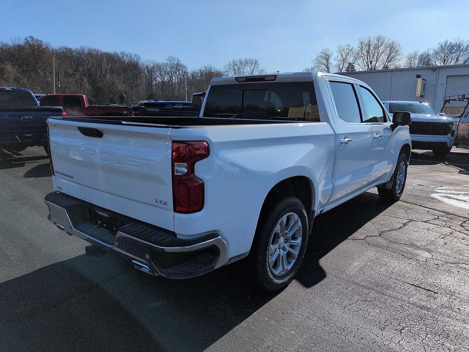 2025 Chevrolet Silverado 1500 LTZ