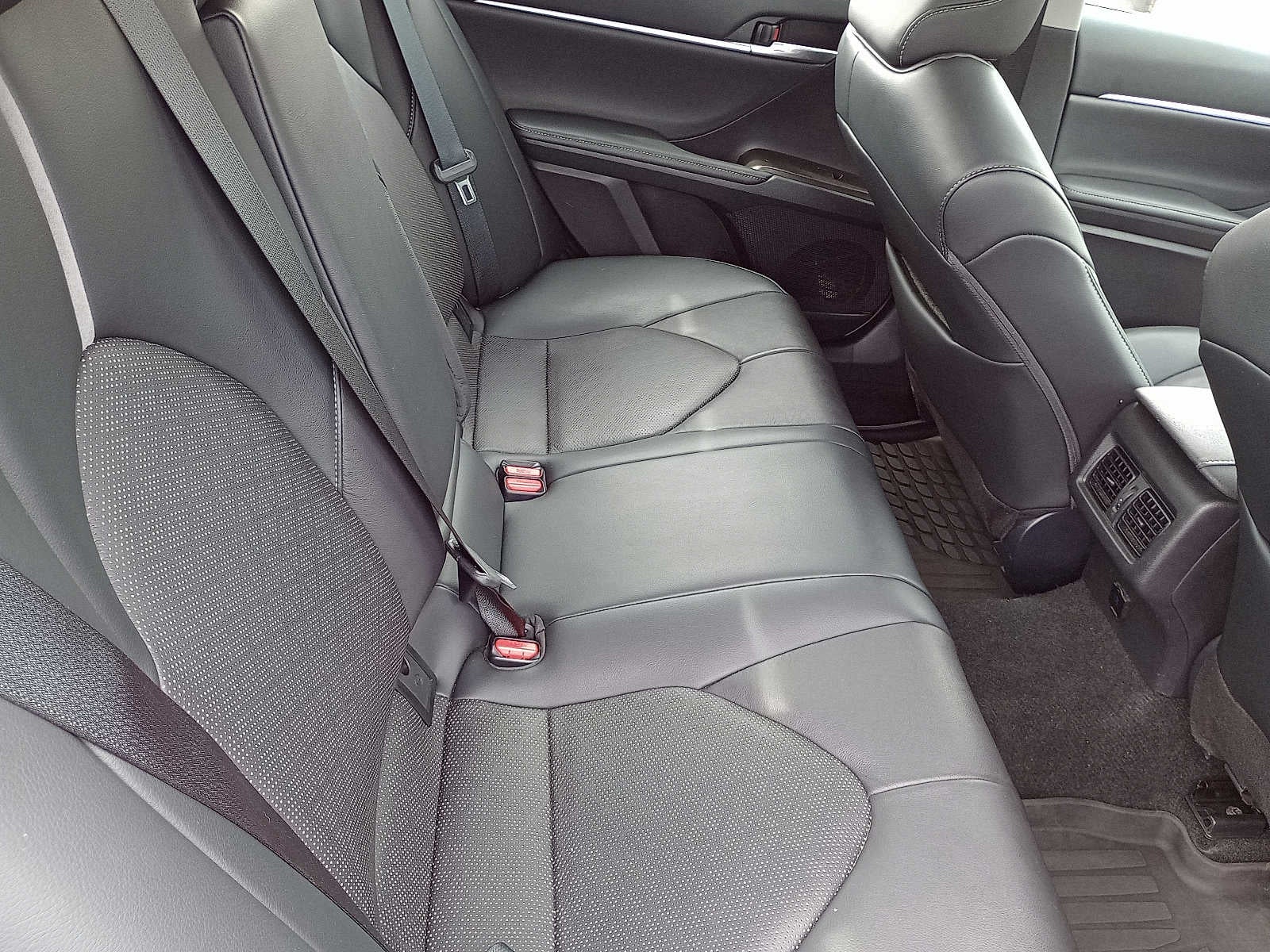 2024 Toyota Camry Hybrid XSE