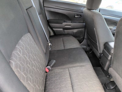 2023 Mitsubishi Outlander Sport ES