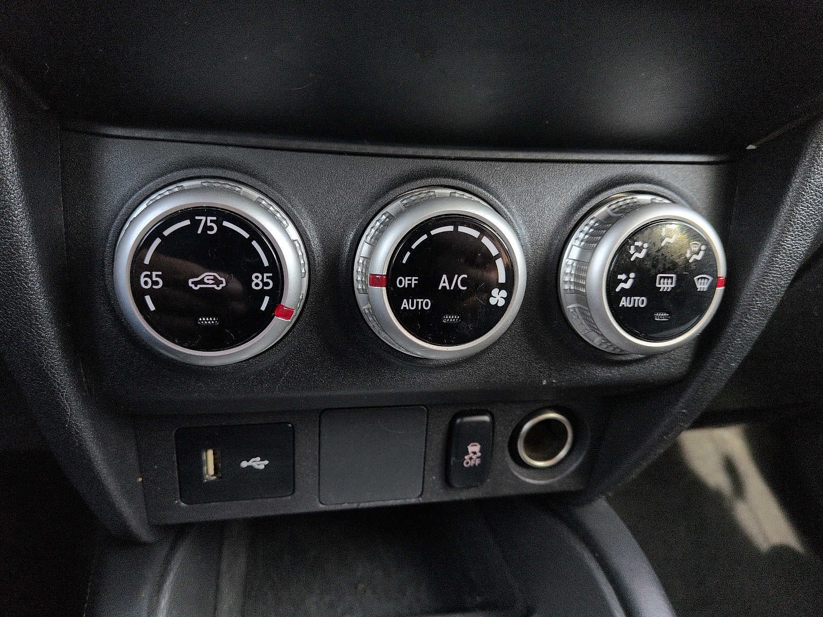 2023 Mitsubishi Outlander Sport ES