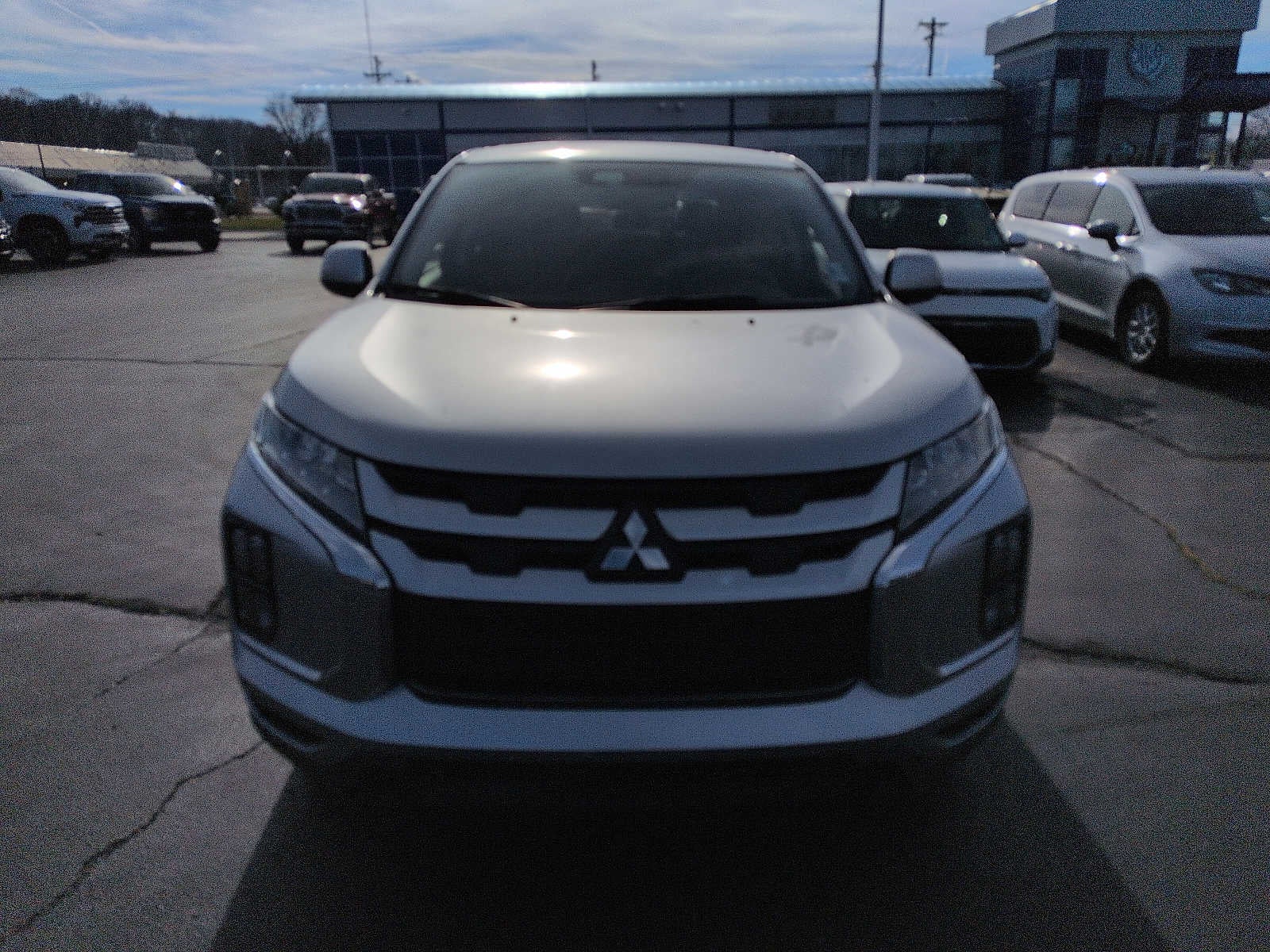 2023 Mitsubishi Outlander Sport ES