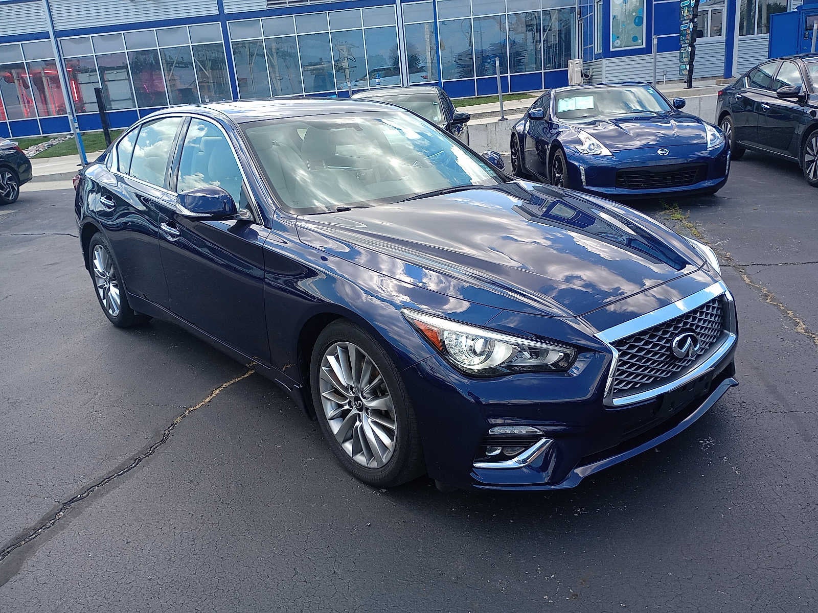 2022 INFINITI Q50 LUXE