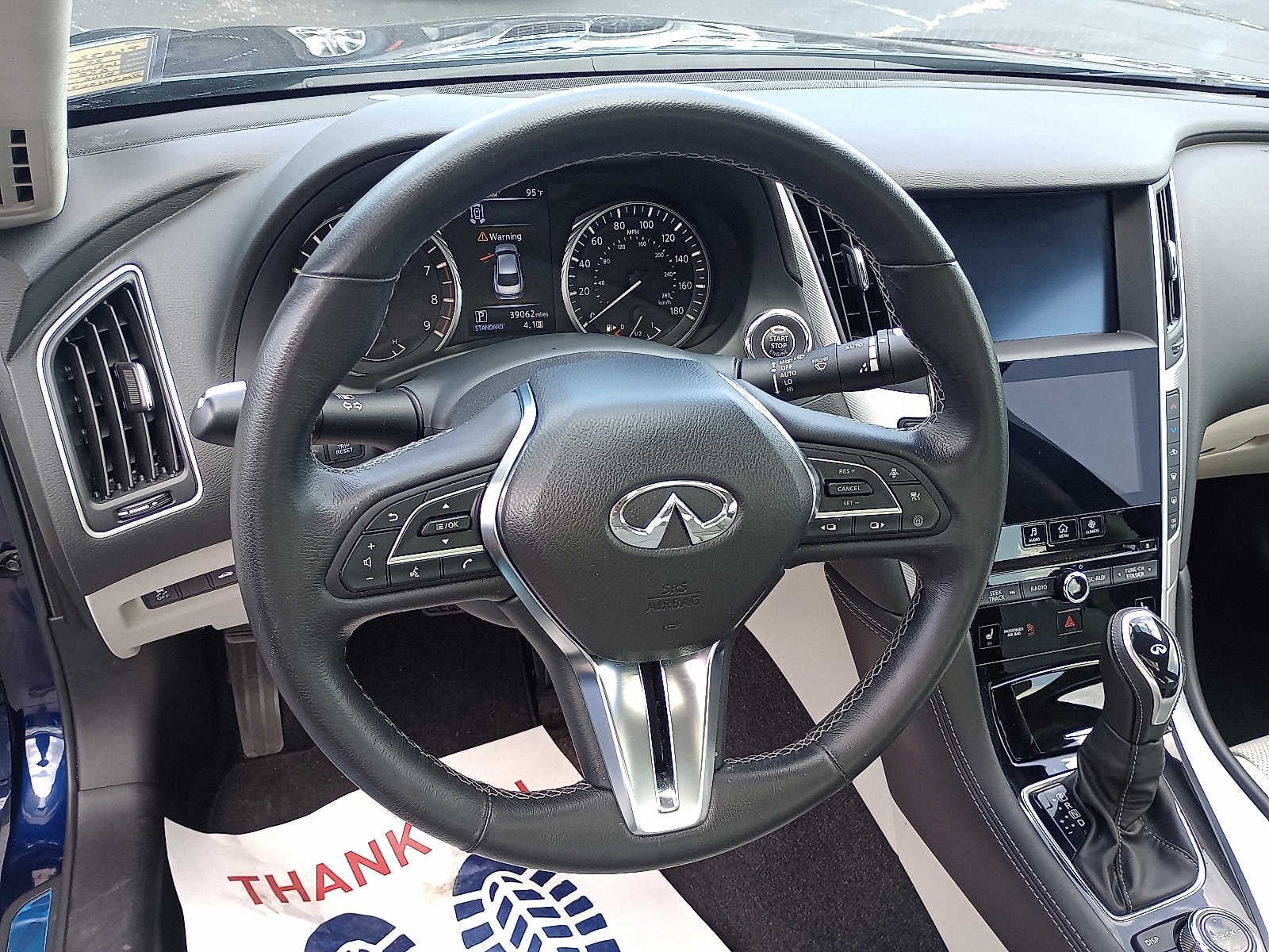 2022 INFINITI Q50 LUXE