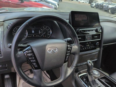 2024 INFINITI QX80 LUXE