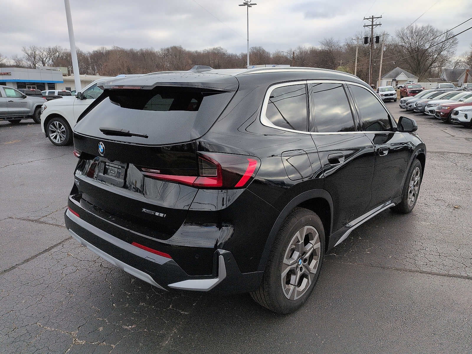 2025 BMW X1 xDrive28i