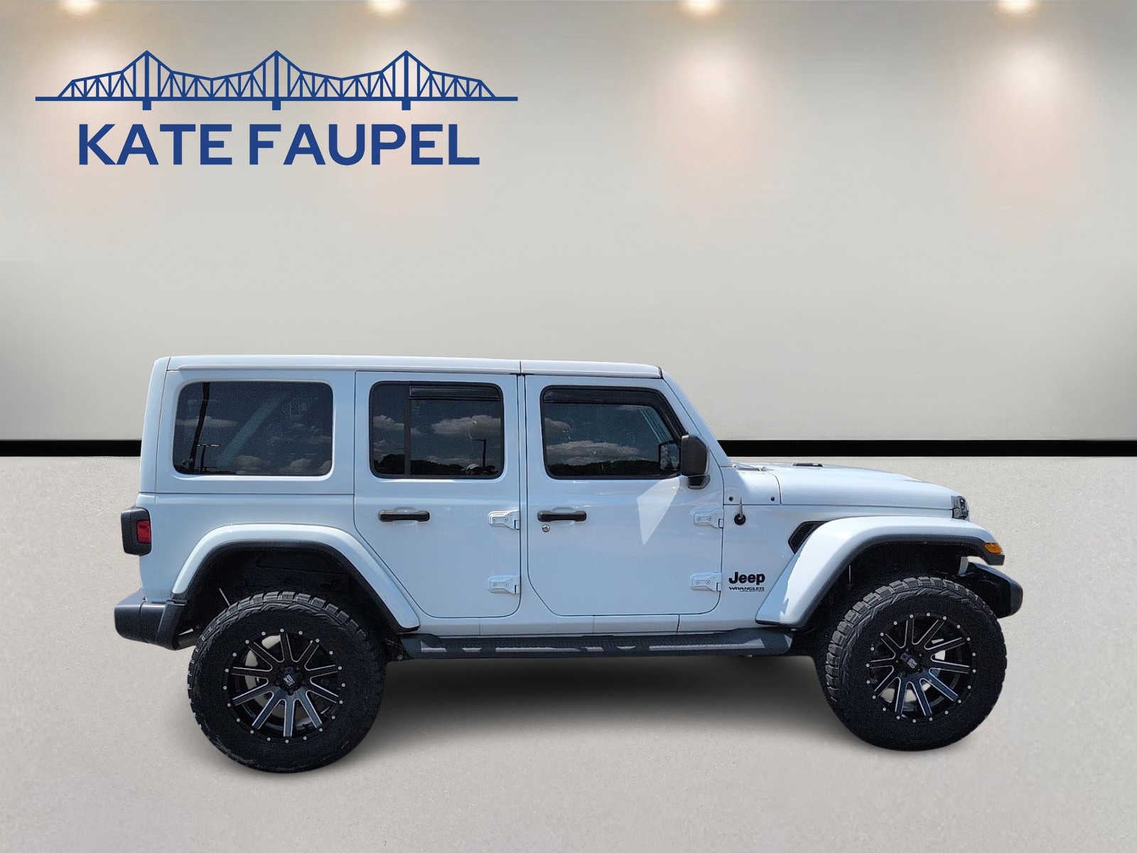 2020 Jeep Wrangler Unlimited Sahara Altitude