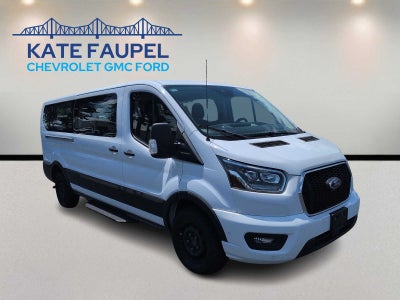 2023 Ford Transit Passenger Wagon XLT