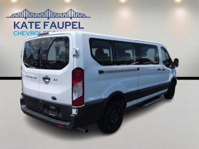 2023 Ford Transit Passenger Wagon XLT