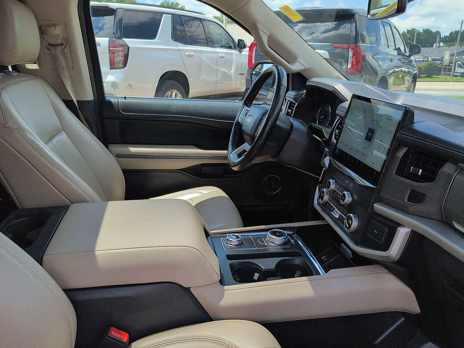 2023 Ford Expedition Max XLT