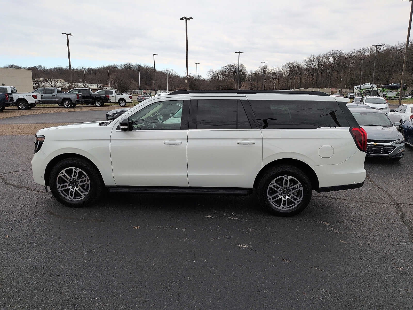 2025 Ford Expedition Max Active