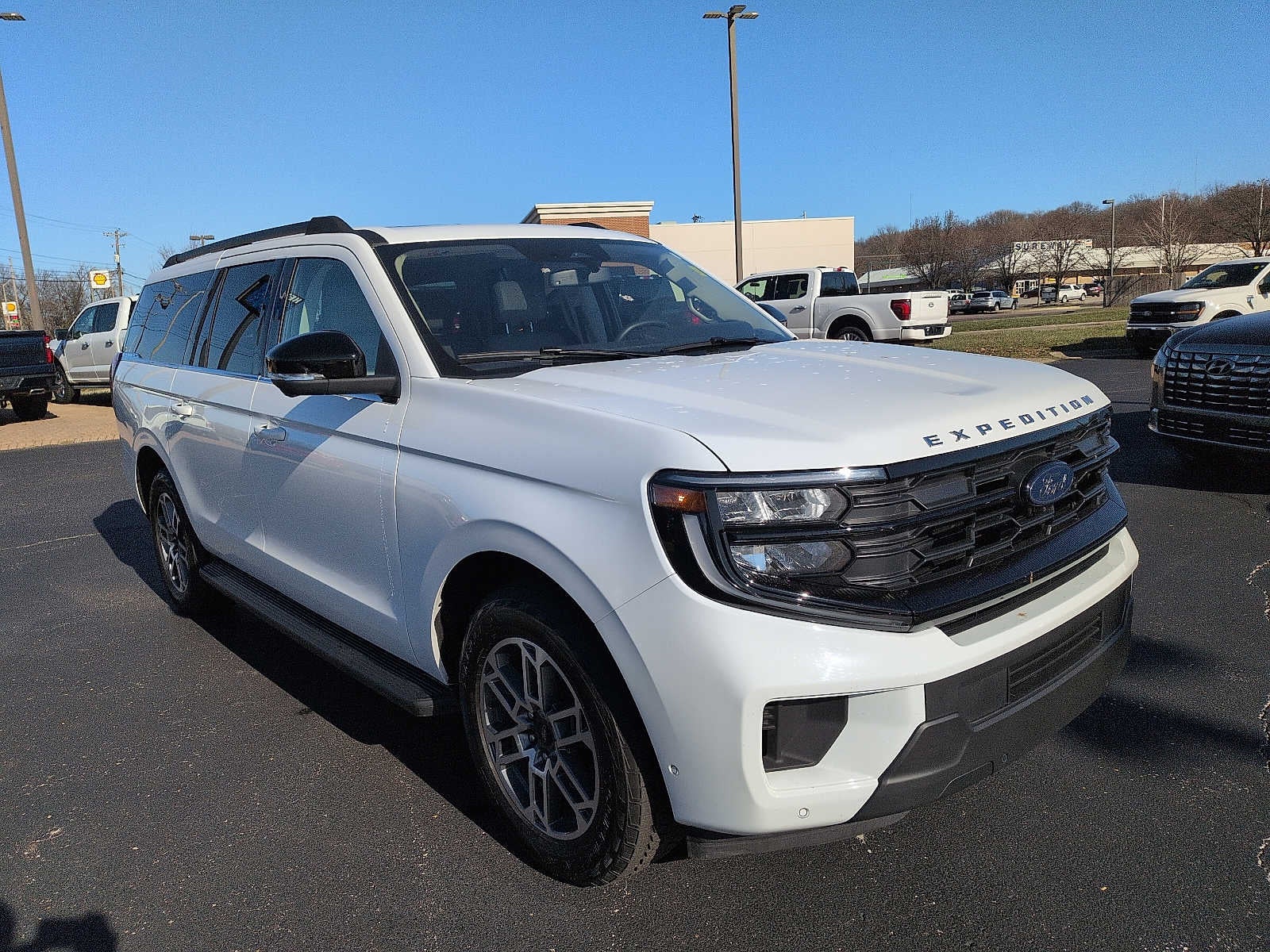 2025 Ford Expedition Max Active