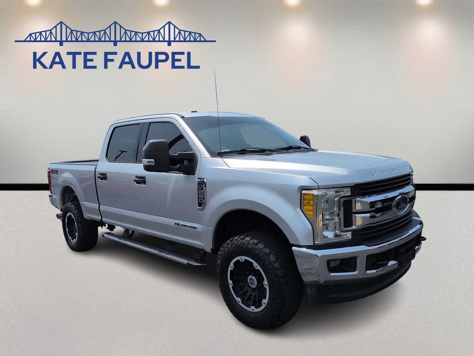2017 Ford Super Duty F-250 Pickup XLT