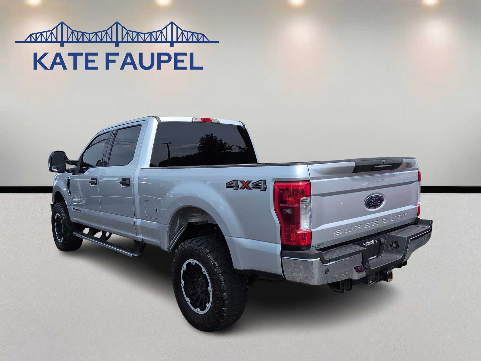 2017 Ford Super Duty F-250 Pickup XLT