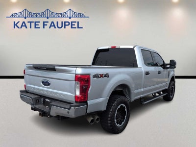 2017 Ford Super Duty F-250 Pickup XLT