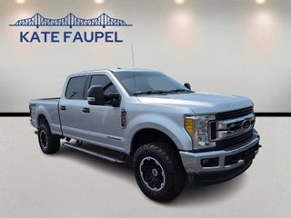 2017 Ford Super Duty F-250 Pickup XLT