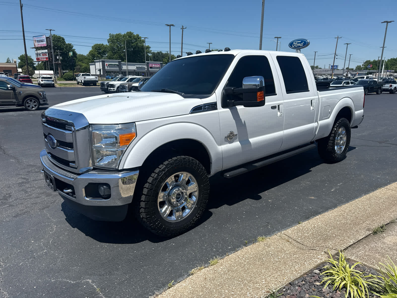 2014 Ford Super Duty F-250 Pickup Lariat