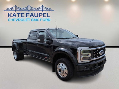 2025 Ford Super Duty F-450 Pickup Platinum