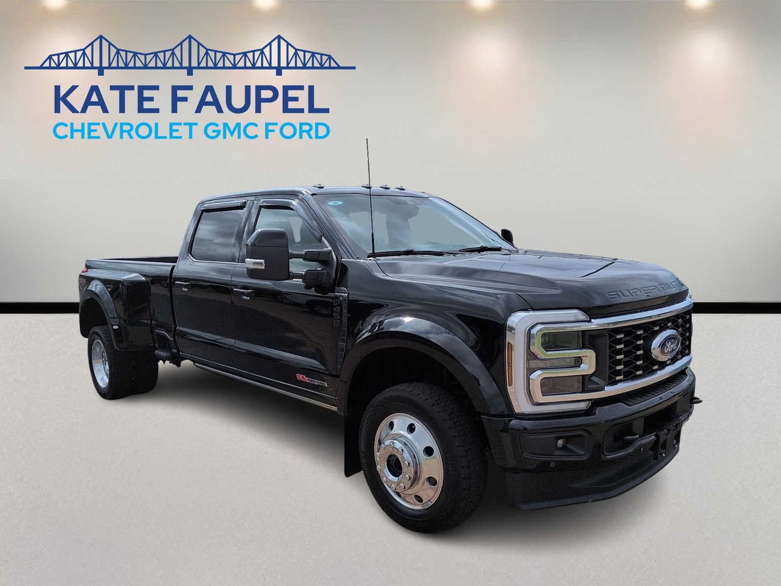 2025 Ford Super Duty F-450 Pickup Platinum