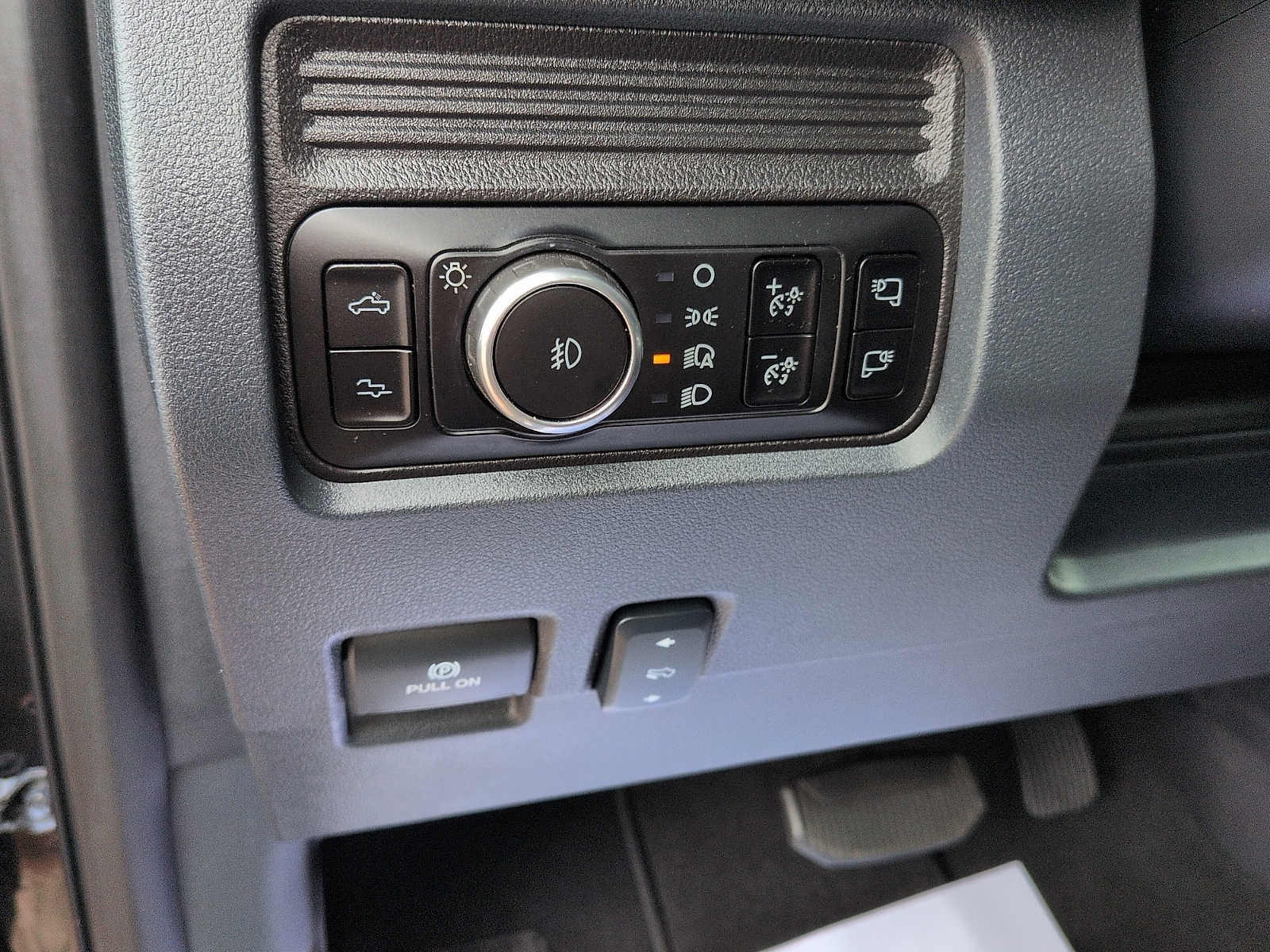 2025 Ford Super Duty F-450 Pickup Platinum