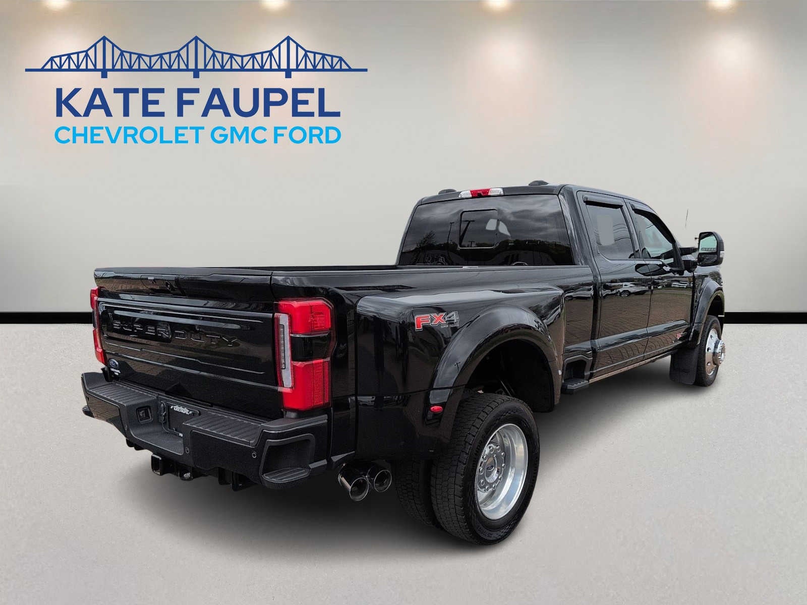 2025 Ford Super Duty F-450 Pickup Platinum