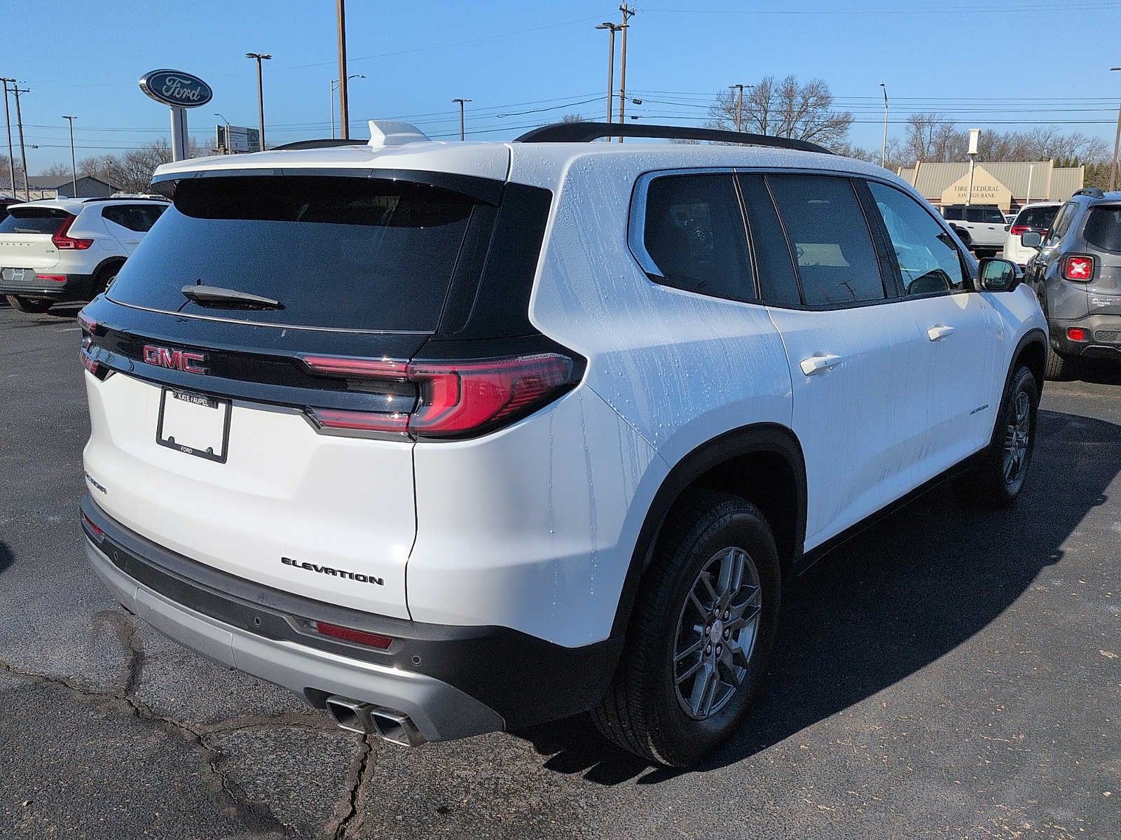2025 GMC Acadia FWD Elevation