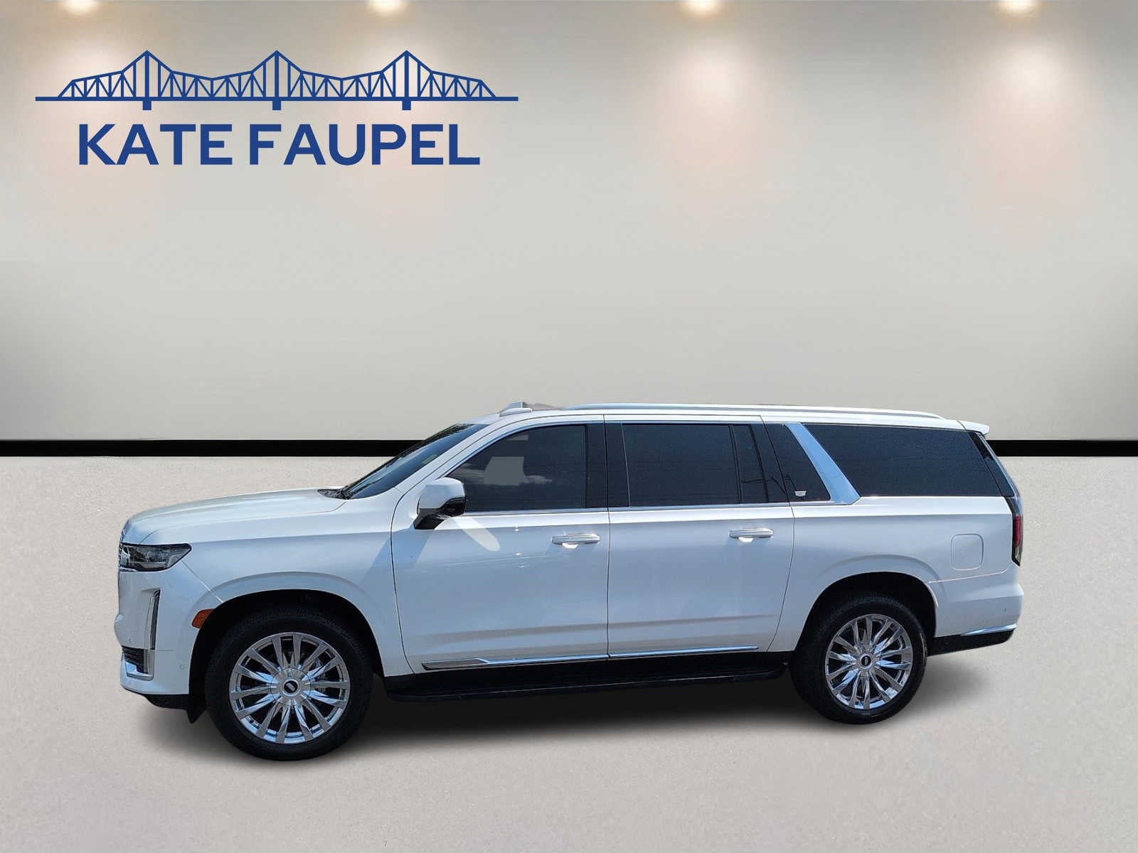 2023 Cadillac Escalade ESV 4WD Premium Luxury