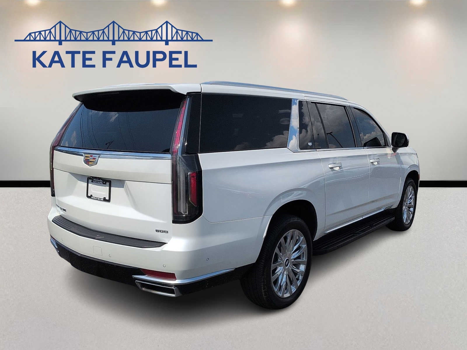 2023 Cadillac Escalade ESV 4WD Premium Luxury