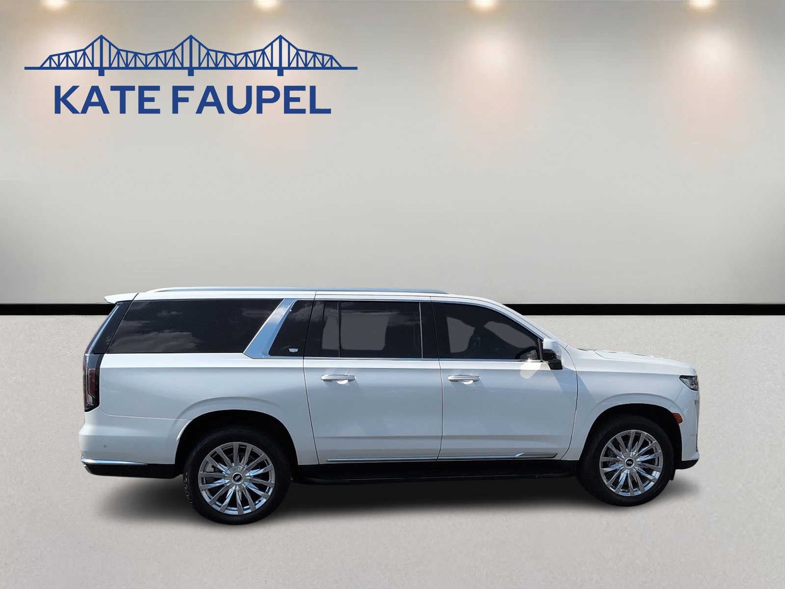 2023 Cadillac Escalade ESV 4WD Premium Luxury