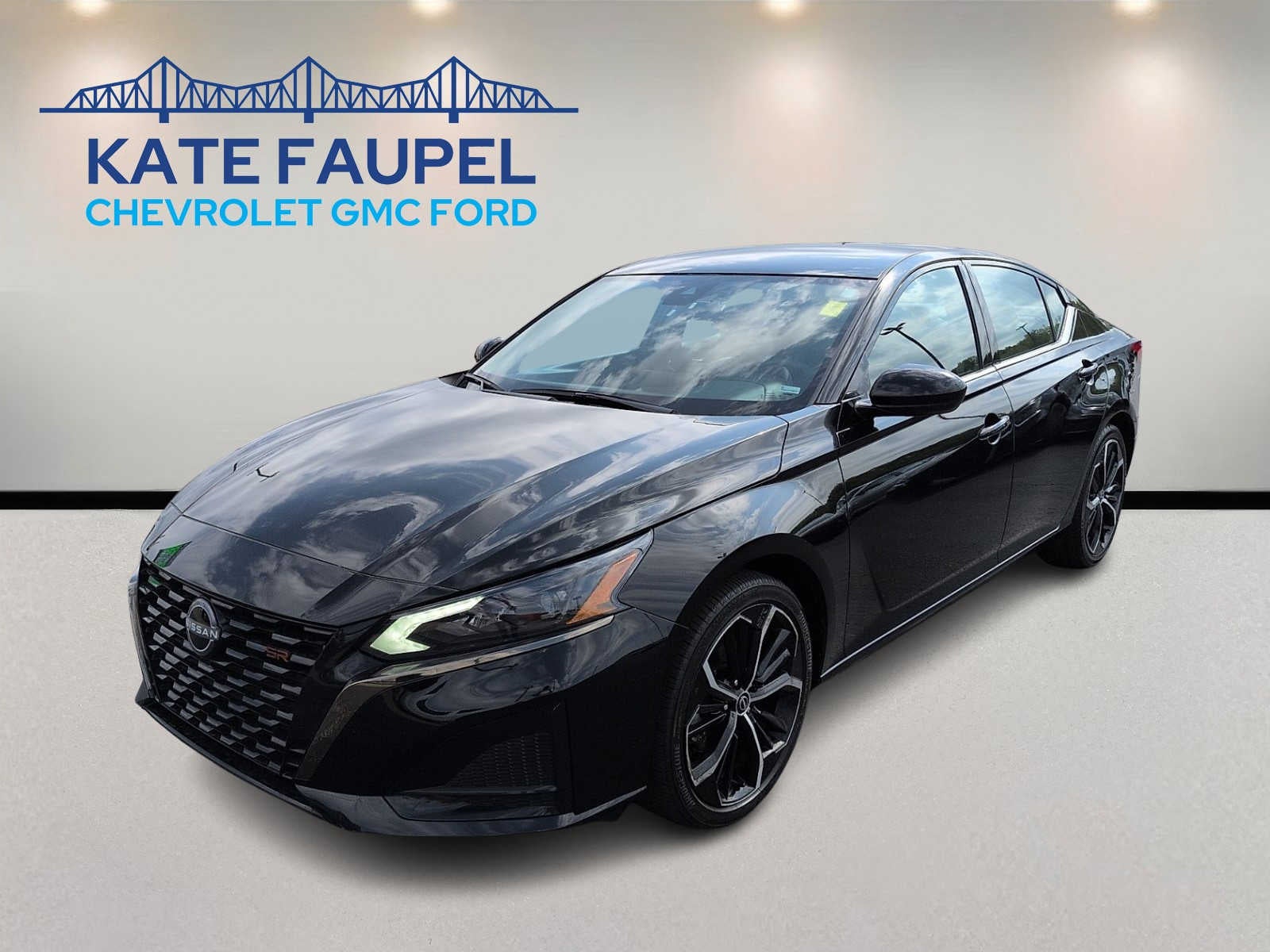 2025 Nissan Altima SR