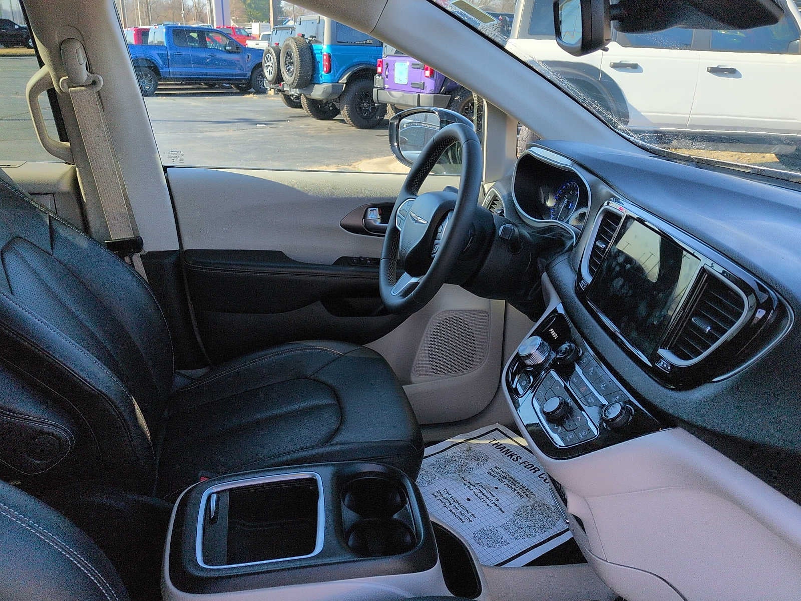 2024 Chrysler Pacifica Touring L