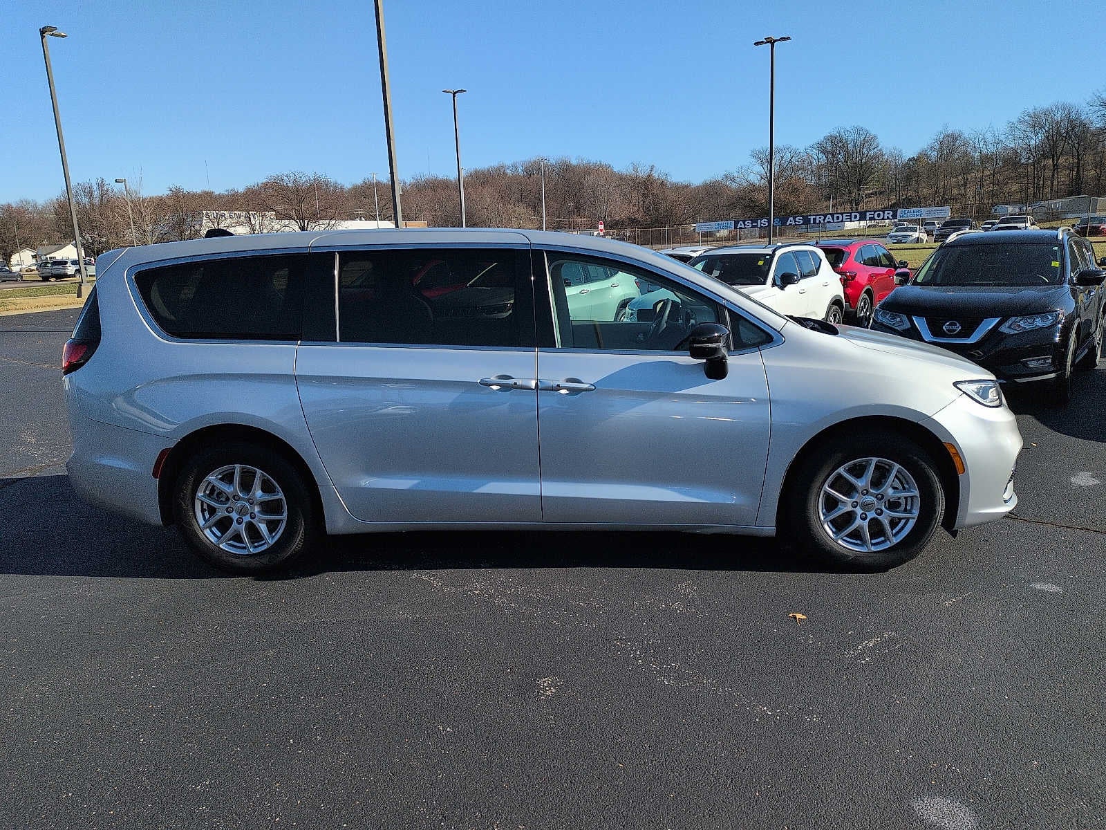 2024 Chrysler Pacifica Touring L