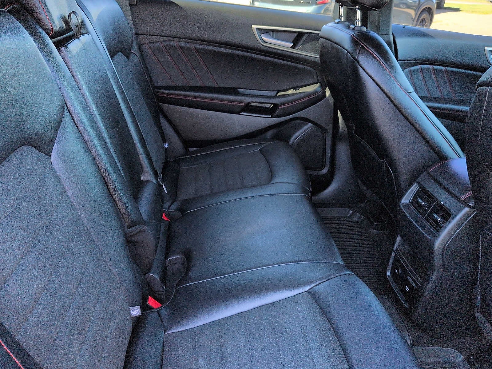 2024 Ford Edge ST-Line