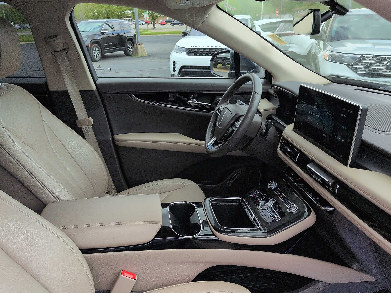 2023 Lincoln Nautilus Standard