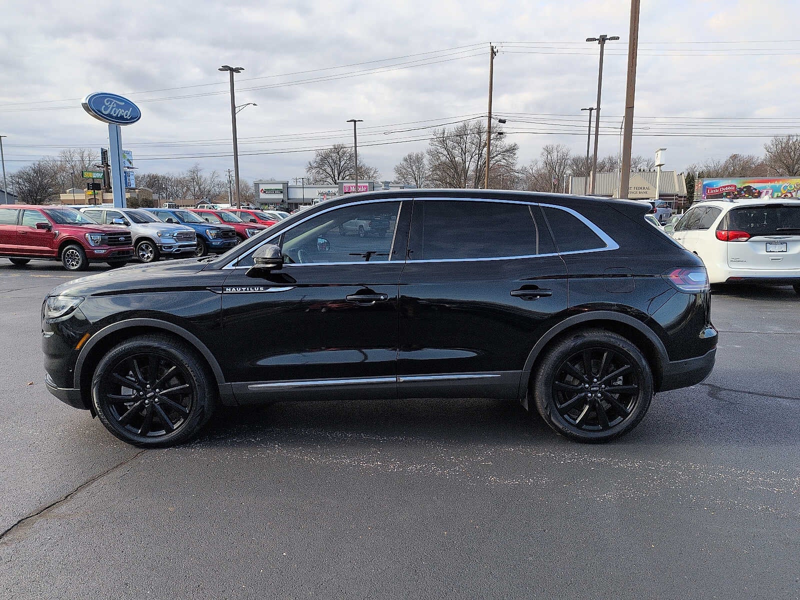 2023 Lincoln Nautilus Reserve