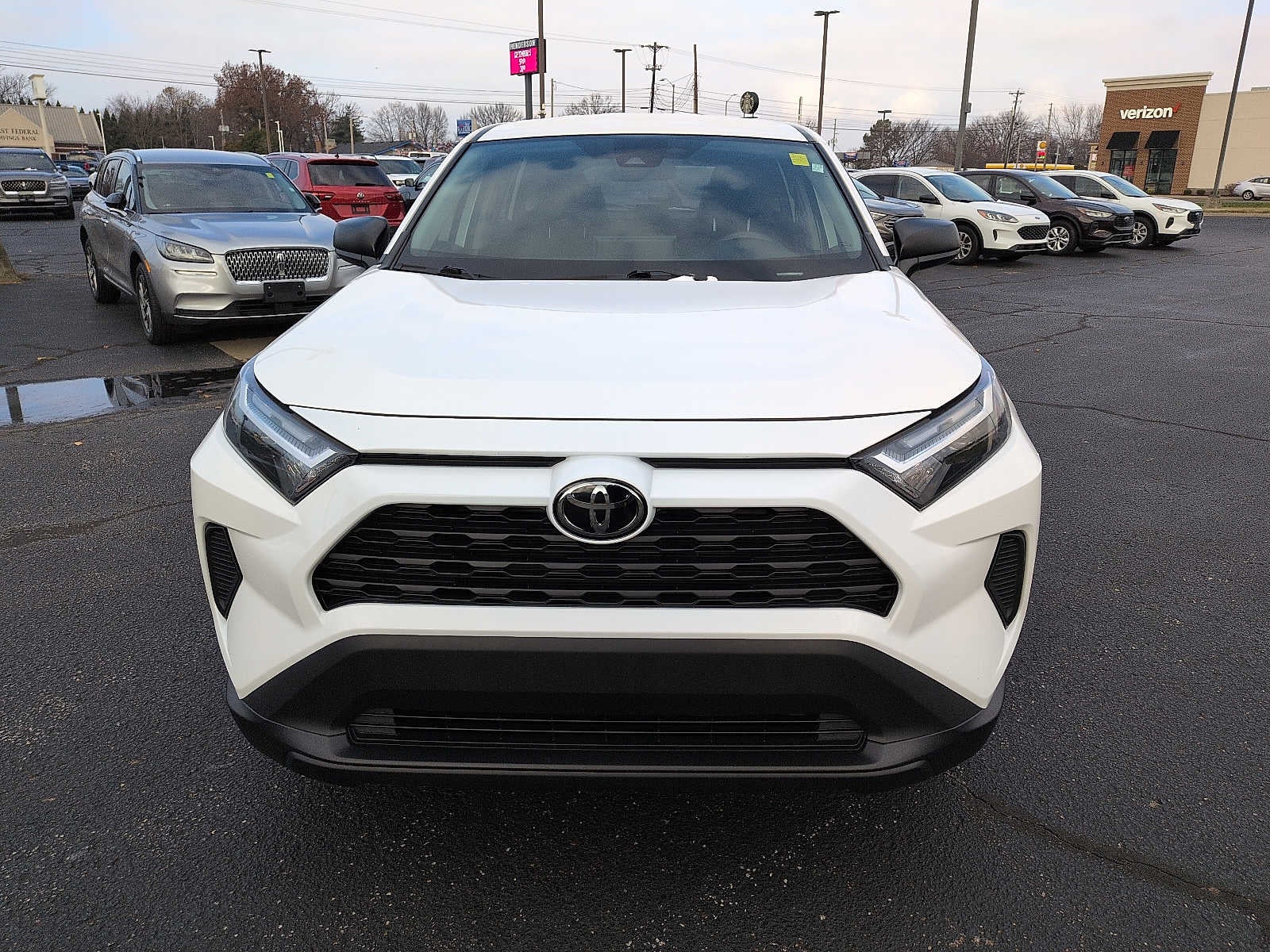 2023 Toyota RAV4 LE