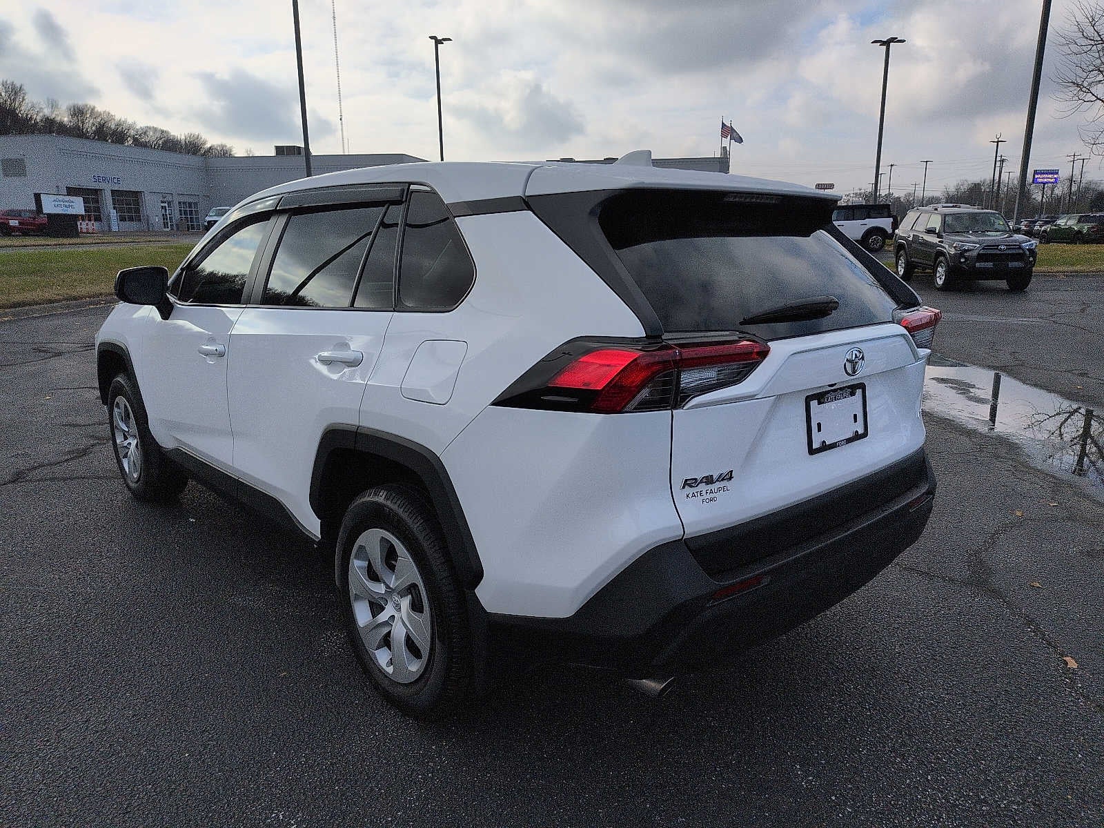 2023 Toyota RAV4 LE