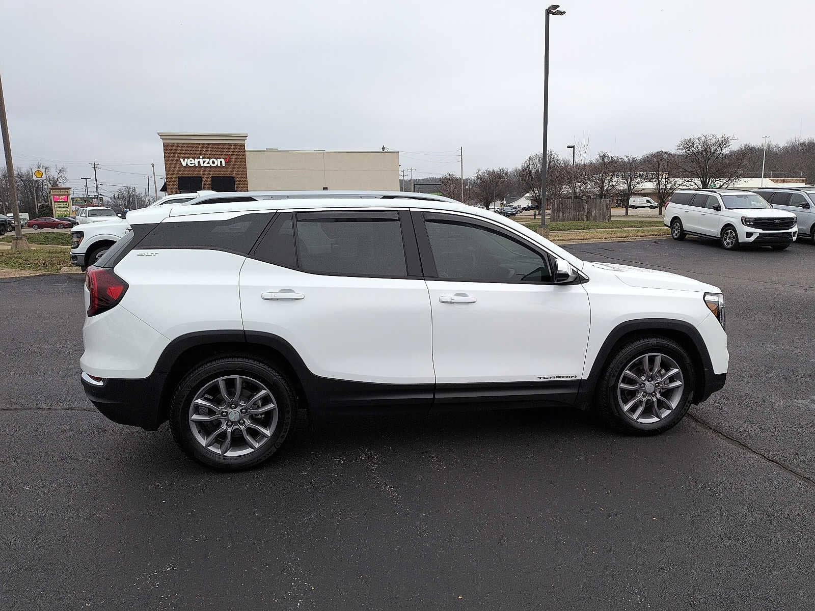 2022 GMC Terrain SLT