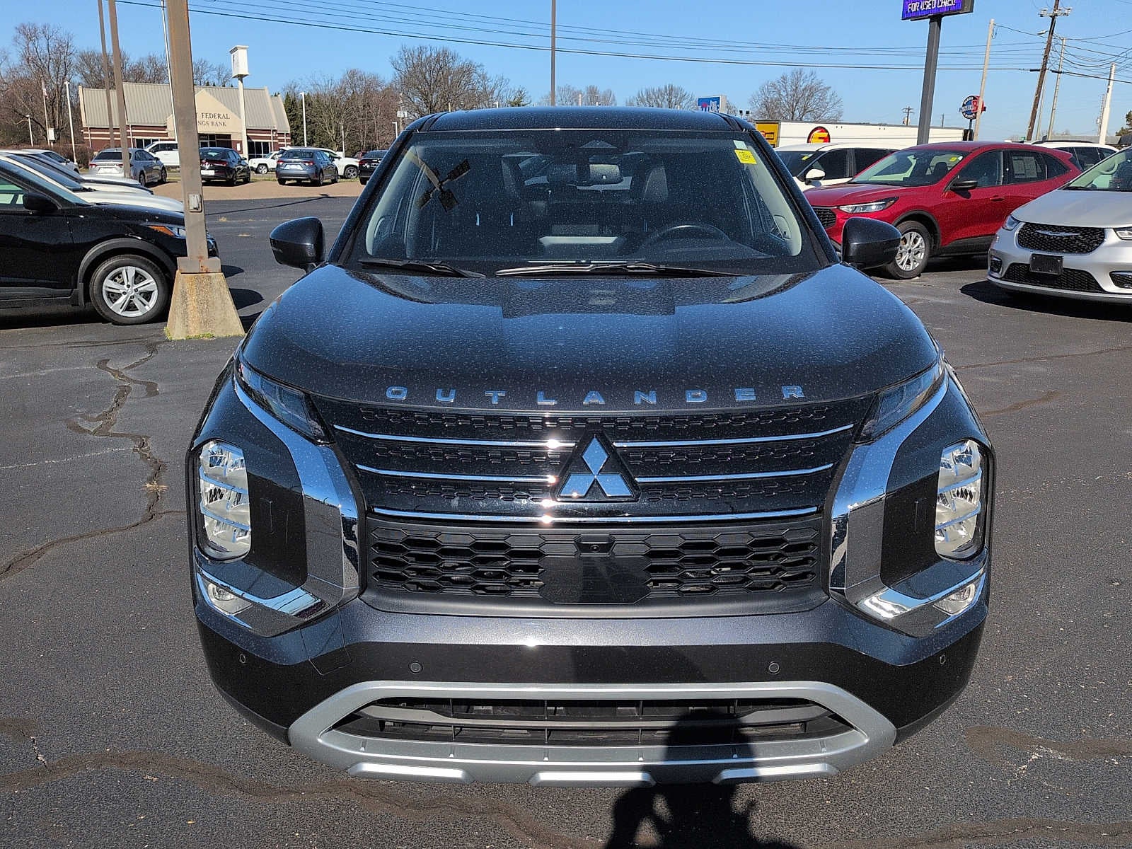 2024 Mitsubishi Outlander Plug-In Hybrid SE