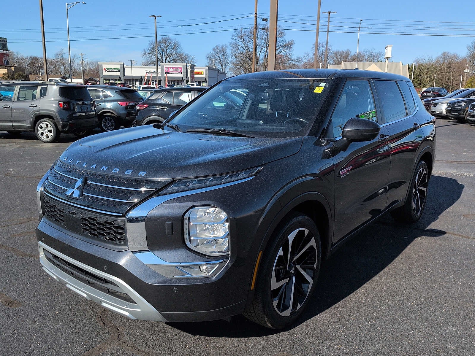 2024 Mitsubishi Outlander Plug-In Hybrid SE