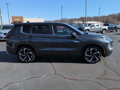2024 Mitsubishi Outlander Plug-In Hybrid SE