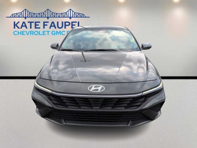 2024 Hyundai Elantra SE