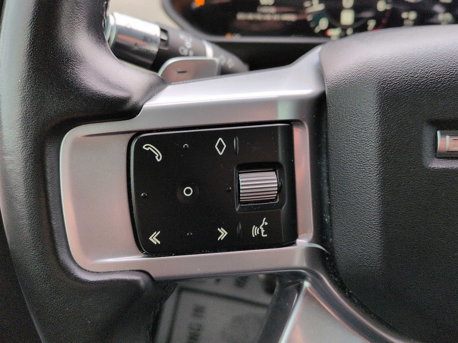 2022 Land Rover Discovery S R-Dynamic