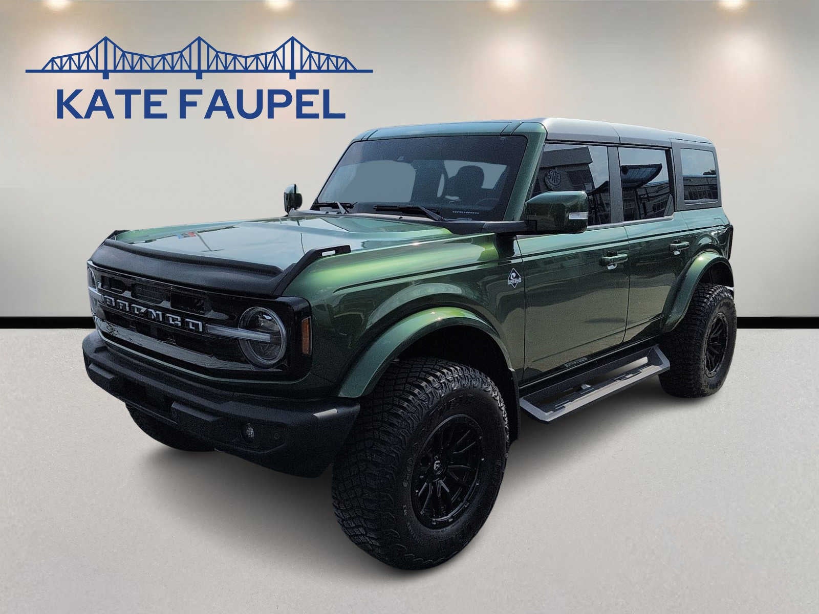 2024 Ford Bronco Outer Banks