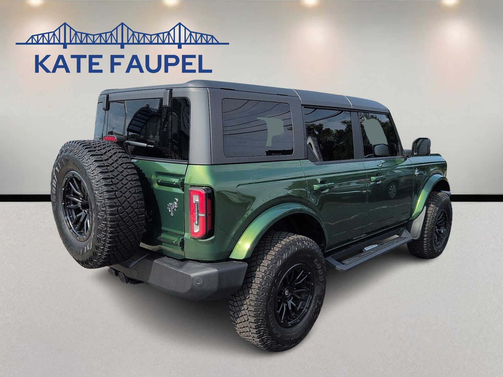 2024 Ford Bronco Outer Banks