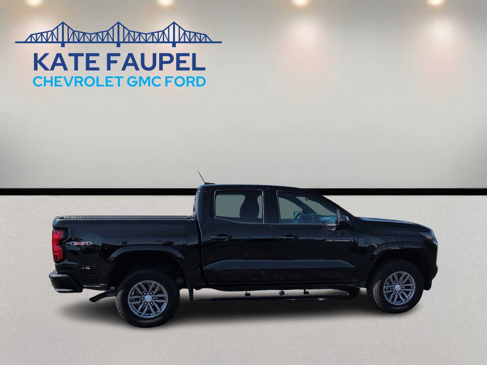2023 Chevrolet Colorado LT - Photo 8